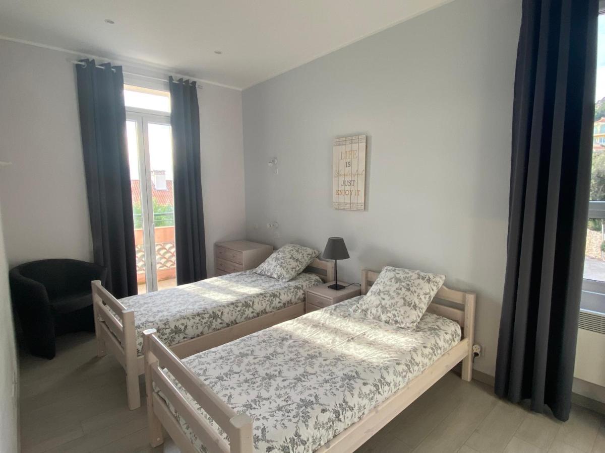 Agreable 3 Pieces Climatise Avec Vue Mer Et Parking Villefranche-sur-Mer Dış mekan fotoğraf