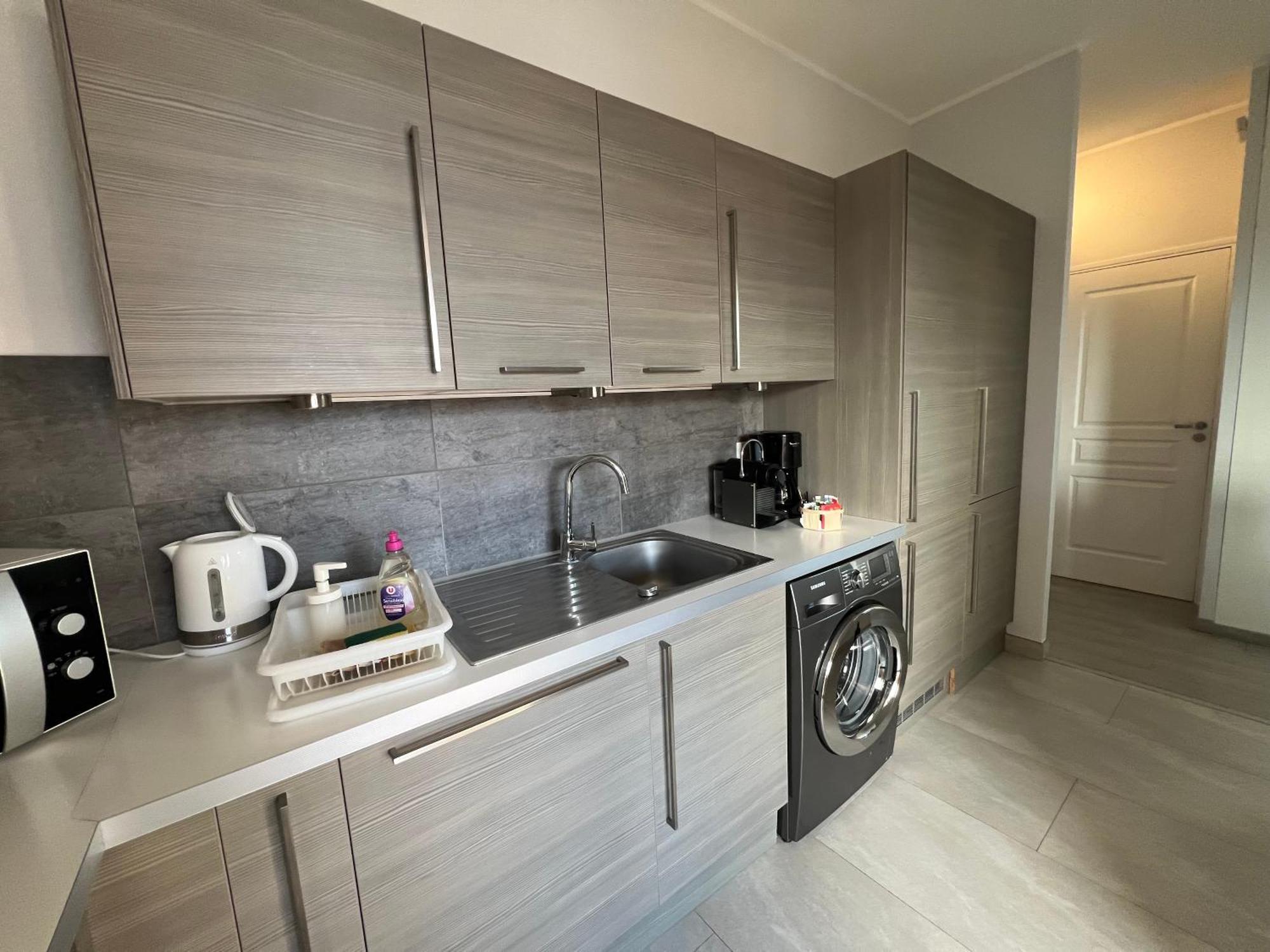 Agreable 3 Pieces Climatise Avec Vue Mer Et Parking Villefranche-sur-Mer Dış mekan fotoğraf