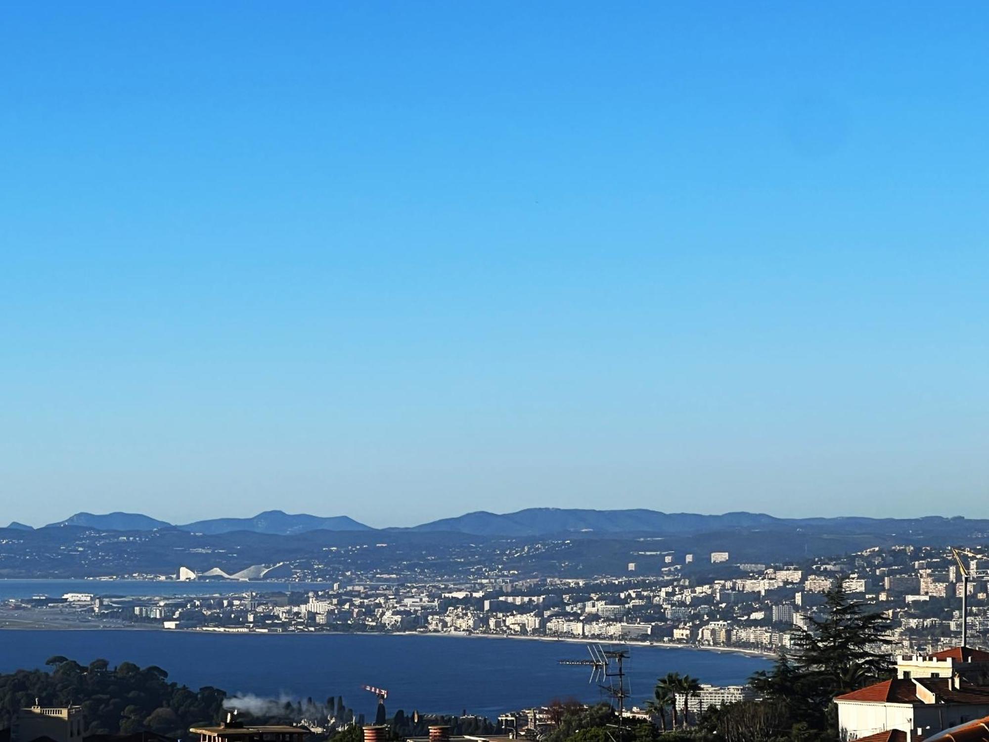 Agreable 3 Pieces Climatise Avec Vue Mer Et Parking Villefranche-sur-Mer Dış mekan fotoğraf
